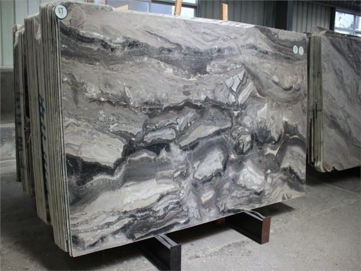 Iride Nero Marble Iride Nero Marble