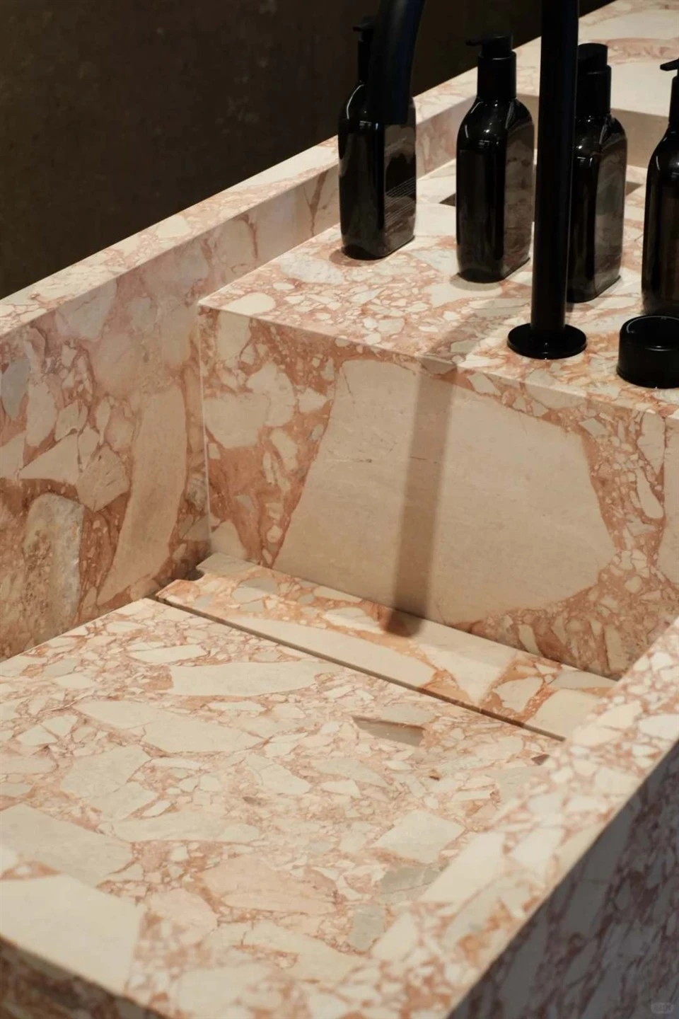 Breccia Pernice Marble (5)